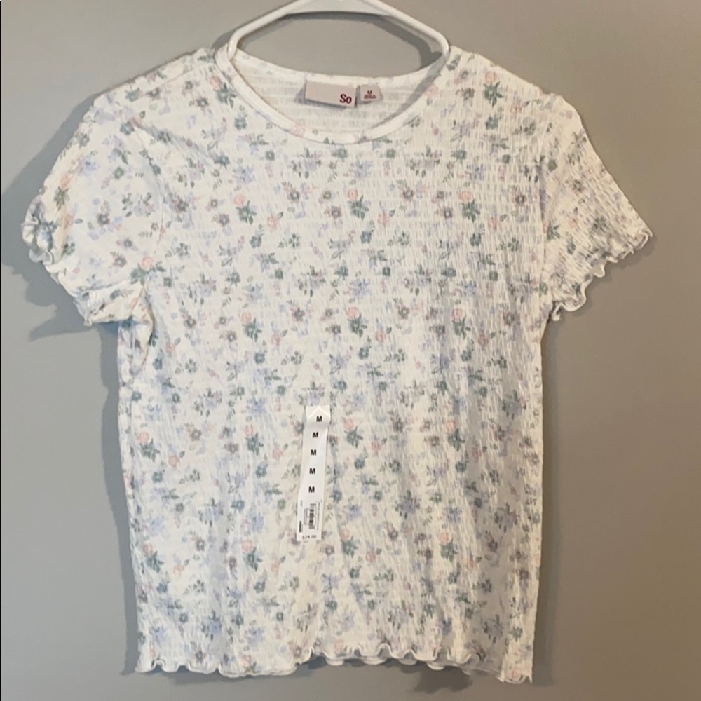 SO! Ditsy Floral Ruffle Tee